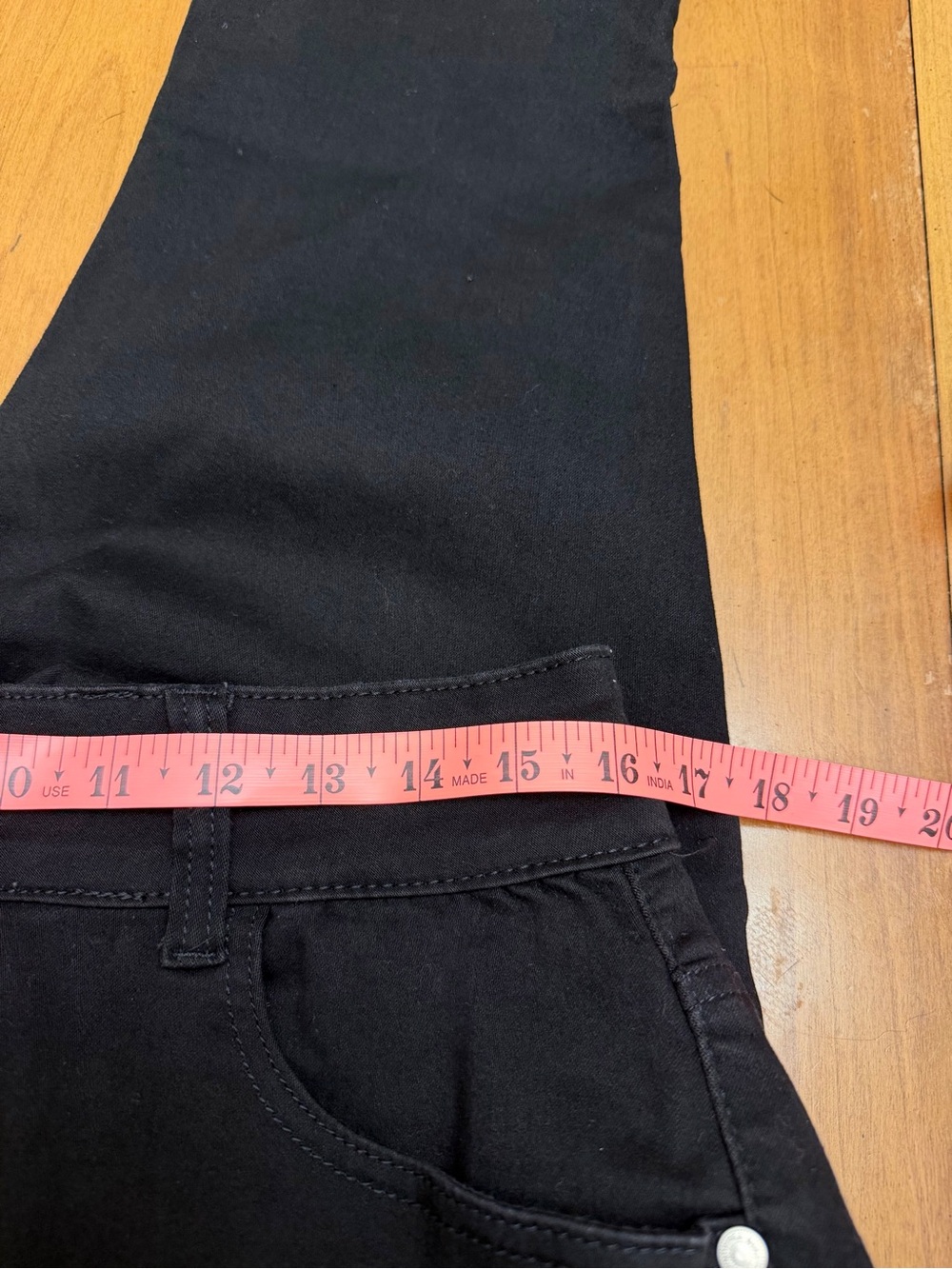 Sandpiper Black Stretch Denim Capri Pants 18 | Y2K Revival Streetwear Edgy Rock - Picture 9 of 9